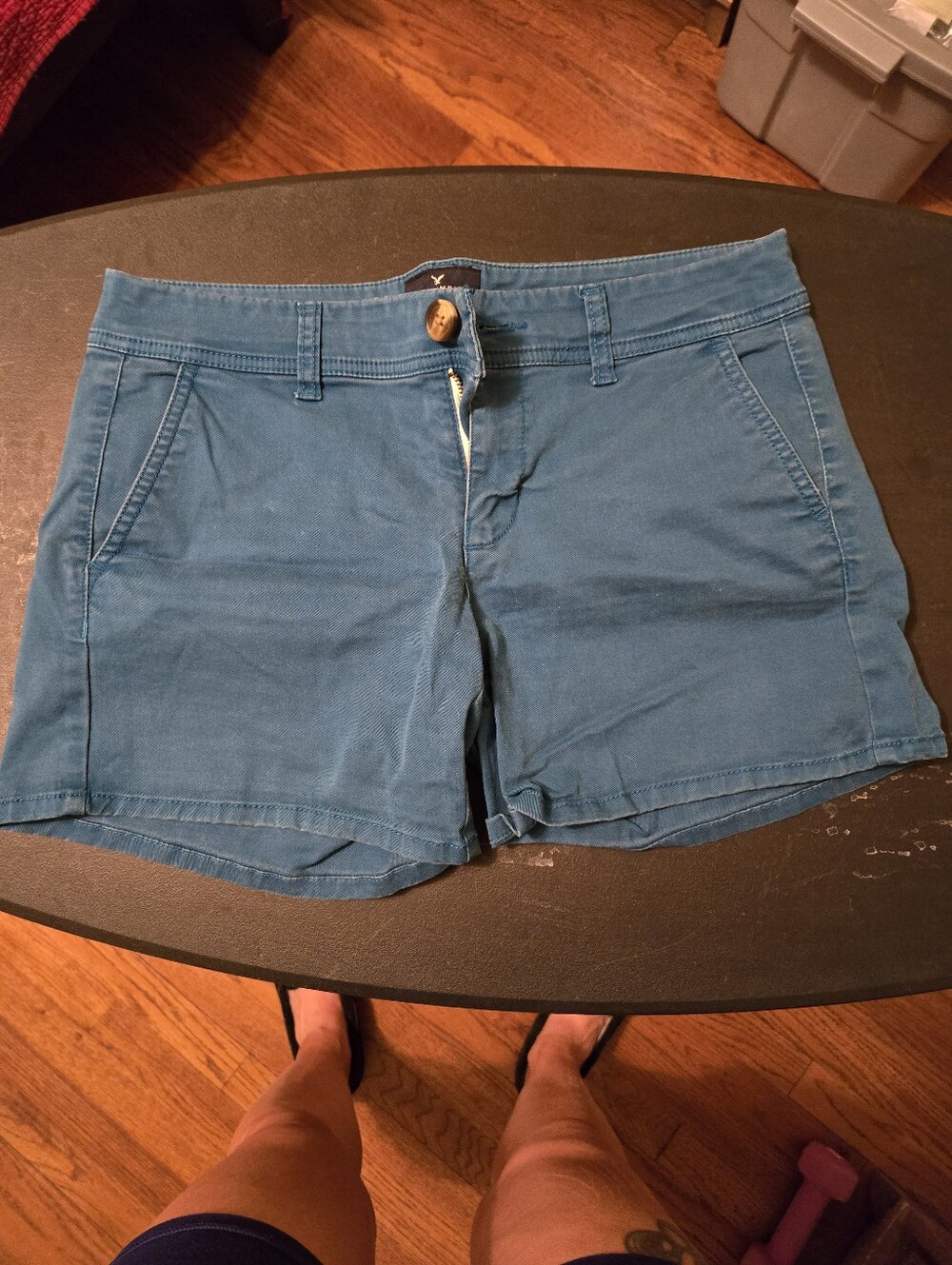 American Eagle Outfitters AE Turquoise Stretch Midi Shorts Size 4